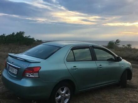 Зеленый Тойота Ярис, объемом двигателя 1.3 л и пробегом 236 тыс. км за 6366 $, фото 1 на Automoto.ua