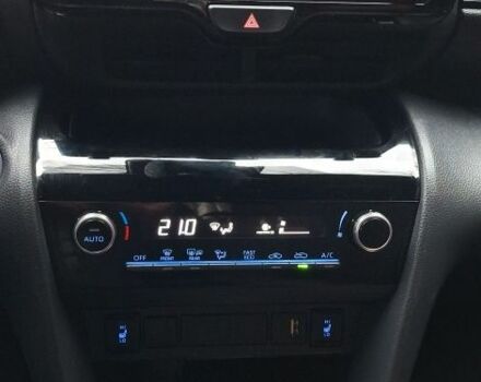 Оранжевый Тойота Ярис, объемом двигателя 0 л и пробегом 62 тыс. км за 23999 $, фото 15 на Automoto.ua