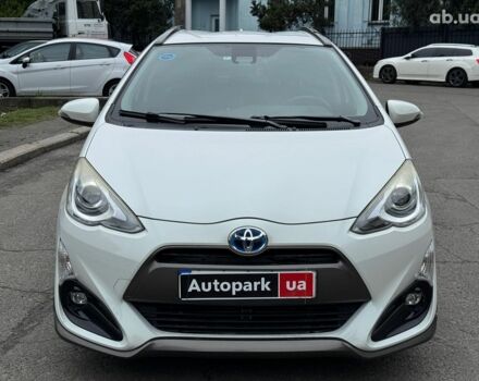 Білий Тойота Aqua, об'ємом двигуна 1.5 л та пробігом 95 тис. км за 11990 $, фото 2 на Automoto.ua