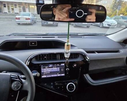 Белый Тойота Aqua, объемом двигателя 1.5 л и пробегом 51 тыс. км за 12800 $, фото 12 на Automoto.ua