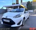 Белый Тойота Aqua, объемом двигателя 1.5 л и пробегом 70 тыс. км за 12600 $, фото 1 на Automoto.ua