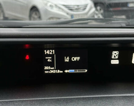 Белый Тойота Aqua, объемом двигателя 1.5 л и пробегом 63 тыс. км за 11300 $, фото 13 на Automoto.ua