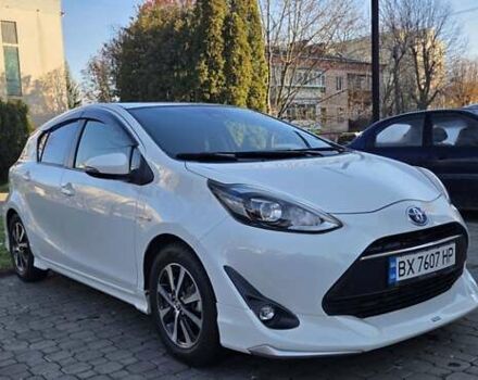 Белый Тойота Aqua, объемом двигателя 1.5 л и пробегом 51 тыс. км за 12800 $, фото 7 на Automoto.ua