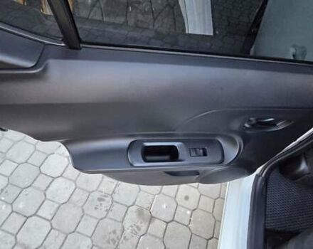 Белый Тойота Aqua, объемом двигателя 1.5 л и пробегом 51 тыс. км за 12800 $, фото 27 на Automoto.ua