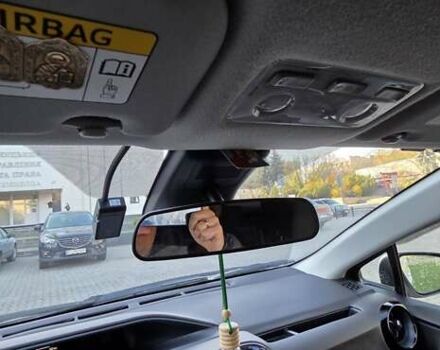 Белый Тойота Aqua, объемом двигателя 1.5 л и пробегом 51 тыс. км за 12800 $, фото 16 на Automoto.ua