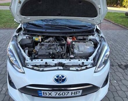 Белый Тойота Aqua, объемом двигателя 1.5 л и пробегом 51 тыс. км за 12800 $, фото 25 на Automoto.ua