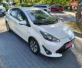 Білий Тойота Aqua, об'ємом двигуна 1.5 л та пробігом 73 тис. км за 13200 $, фото 4 на Automoto.ua