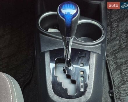 Білий Тойота Aqua, об'ємом двигуна 1.5 л та пробігом 80 тис. км за 12699 $, фото 36 на Automoto.ua