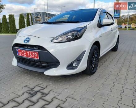 Белый Тойота Aqua, объемом двигателя 1.5 л и пробегом 73 тыс. км за 12900 $, фото 11 на Automoto.ua