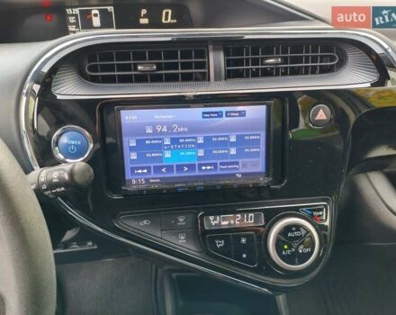 Белый Тойота Aqua, объемом двигателя 1.5 л и пробегом 73 тыс. км за 12900 $, фото 39 на Automoto.ua