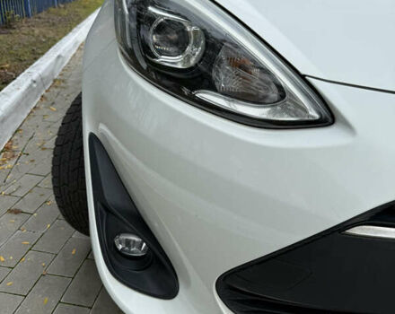 Білий Тойота Aqua, об'ємом двигуна 1.5 л та пробігом 86 тис. км за 12800 $, фото 19 на Automoto.ua