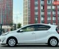 Білий Тойота Aqua, об'ємом двигуна 1.5 л та пробігом 38 тис. км за 13400 $, фото 6 на Automoto.ua