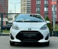 Білий Тойота Aqua, об'ємом двигуна 1.5 л та пробігом 38 тис. км за 13400 $, фото 2 на Automoto.ua