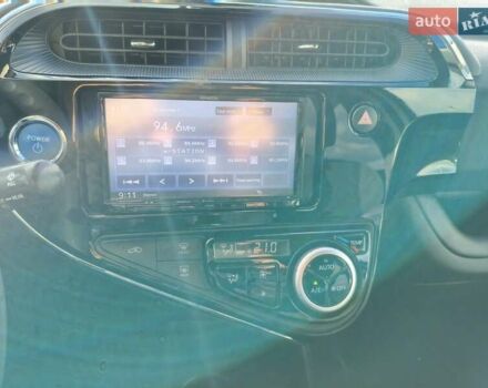 Белый Тойота Aqua, объемом двигателя 1.5 л и пробегом 73 тыс. км за 12900 $, фото 23 на Automoto.ua