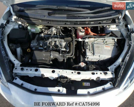 Белый Тойота Aqua, объемом двигателя 1.5 л и пробегом 79 тыс. км за 12700 $, фото 45 на Automoto.ua