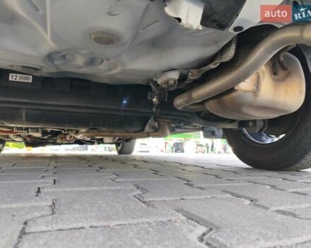 Белый Тойота Aqua, объемом двигателя 1.5 л и пробегом 73 тыс. км за 12900 $, фото 33 на Automoto.ua