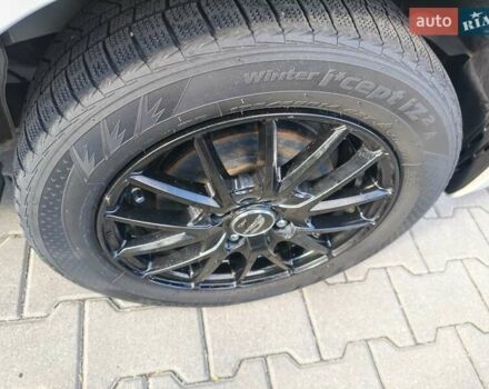 Белый Тойота Aqua, объемом двигателя 1.5 л и пробегом 73 тыс. км за 12900 $, фото 26 на Automoto.ua