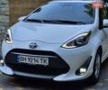 Білий Тойота Aqua, об'ємом двигуна 1.5 л та пробігом 80 тис. км за 12699 $, фото 2 на Automoto.ua