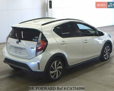 Белый Тойота Aqua, объемом двигателя 1.5 л и пробегом 79 тыс. км за 12700 $, фото 47 на Automoto.ua