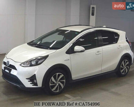 Белый Тойота Aqua, объемом двигателя 1.5 л и пробегом 79 тыс. км за 12700 $, фото 46 на Automoto.ua