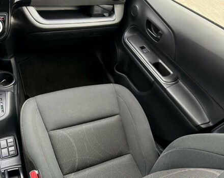 Білий Тойота Aqua, об'ємом двигуна 1.5 л та пробігом 86 тис. км за 12800 $, фото 39 на Automoto.ua