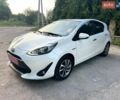 Белый Тойота Aqua, объемом двигателя 1.5 л и пробегом 48 тыс. км за 13200 $, фото 1 на Automoto.ua
