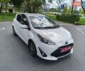 Белый Тойота Aqua, объемом двигателя 1.5 л и пробегом 74 тыс. км за 13400 $, фото 1 на Automoto.ua