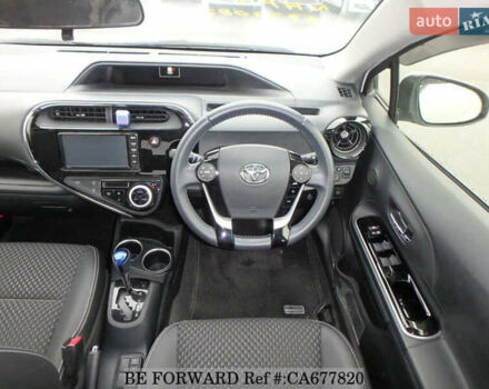 Белый Тойота Aqua, объемом двигателя 1.5 л и пробегом 27 тыс. км за 13500 $, фото 35 на Automoto.ua