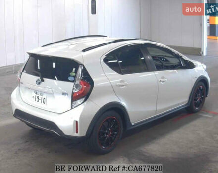 Белый Тойота Aqua, объемом двигателя 1.5 л и пробегом 27 тыс. км за 13500 $, фото 10 на Automoto.ua