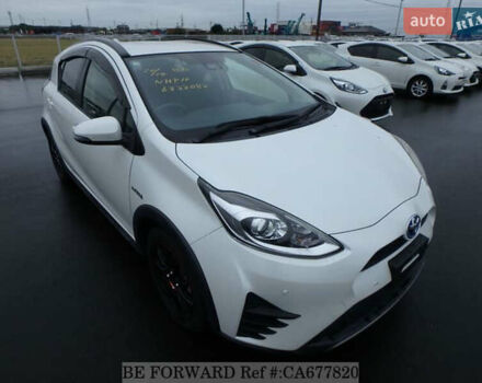 Белый Тойота Aqua, объемом двигателя 1.5 л и пробегом 27 тыс. км за 13500 $, фото 7 на Automoto.ua