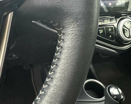 Белый Тойота Aqua, объемом двигателя 1.5 л и пробегом 79 тыс. км за 15950 $, фото 56 на Automoto.ua