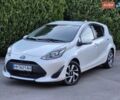 Белый Тойота Aqua, объемом двигателя 1.5 л и пробегом 65 тыс. км за 13200 $, фото 1 на Automoto.ua