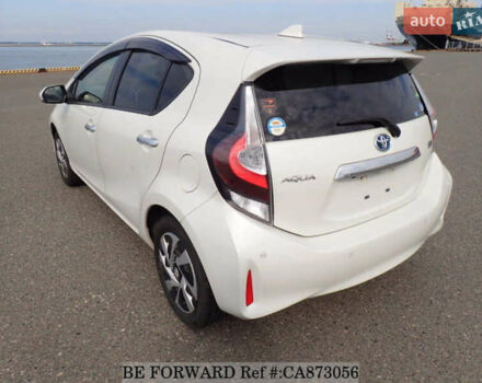 Белый Тойота Aqua, объемом двигателя 1.5 л и пробегом 83 тыс. км за 12500 $, фото 3 на Automoto.ua