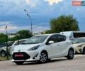 Білий Тойота Aqua, об'ємом двигуна 1.5 л та пробігом 59 тис. км за 13700 $, фото 1 на Automoto.ua