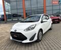 Белый Тойота Aqua, объемом двигателя 1.5 л и пробегом 52 тыс. км за 13900 $, фото 1 на Automoto.ua