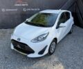 Белый Тойота Aqua, объемом двигателя 1.5 л и пробегом 60 тыс. км за 13900 $, фото 1 на Automoto.ua