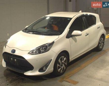 Белый Тойота Aqua, объемом двигателя 1.5 л и пробегом 83 тыс. км за 12500 $, фото 39 на Automoto.ua