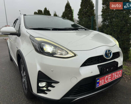 Белый Тойота Aqua, объемом двигателя 1.5 л и пробегом 79 тыс. км за 15950 $, фото 27 на Automoto.ua