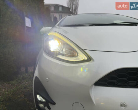 Белый Тойота Aqua, объемом двигателя 1.5 л и пробегом 79 тыс. км за 15950 $, фото 45 на Automoto.ua