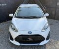 Белый Тойота Aqua, объемом двигателя 1.5 л и пробегом 60 тыс. км за 13900 $, фото 3 на Automoto.ua