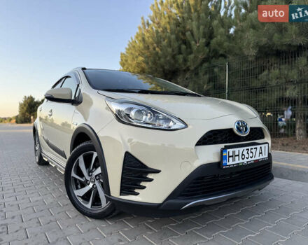 Бежевый Тойота Aqua, объемом двигателя 1.5 л и пробегом 91 тыс. км за 12900 $, фото 5 на Automoto.ua
