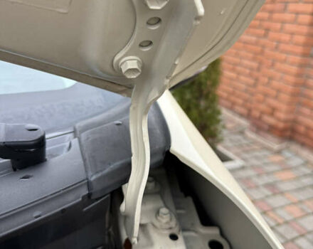 Бежевый Тойота Aqua, объемом двигателя 1.5 л и пробегом 90 тыс. км за 13700 $, фото 66 на Automoto.ua