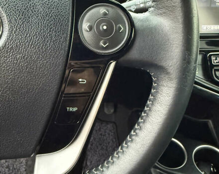 Бежевый Тойота Aqua, объемом двигателя 1.5 л и пробегом 90 тыс. км за 13700 $, фото 38 на Automoto.ua