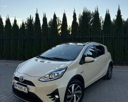 Бежевий Тойота Aqua, об'ємом двигуна 1.5 л та пробігом 79 тис. км за 13900 $, фото 48 на Automoto.ua