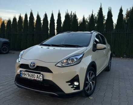 Бежевий Тойота Aqua, об'ємом двигуна 1.5 л та пробігом 79 тис. км за 13900 $, фото 47 на Automoto.ua