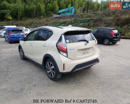 Бежевий Тойота Aqua, об'ємом двигуна 1.5 л та пробігом 89 тис. км за 12900 $, фото 5 на Automoto.ua