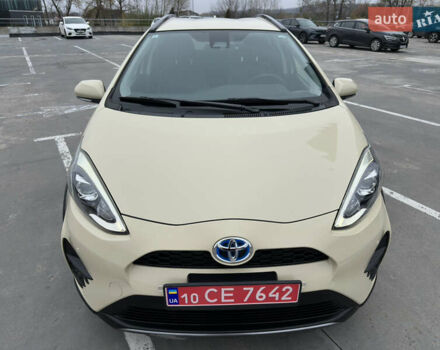 Бежевий Тойота Aqua, об'ємом двигуна 1.5 л та пробігом 72 тис. км за 14950 $, фото 4 на Automoto.ua