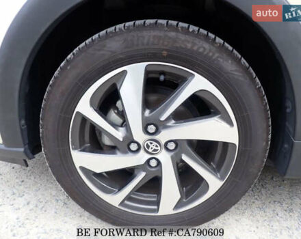 Бежевый Тойота Aqua, объемом двигателя 1.5 л и пробегом 73 тыс. км за 12900 $, фото 39 на Automoto.ua