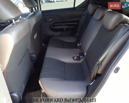 Бежевый Тойота Aqua, объемом двигателя 1.5 л и пробегом 89 тыс. км за 13500 $, фото 29 на Automoto.ua