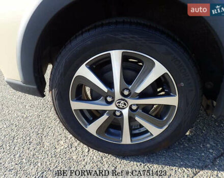 Бежевый Тойота Aqua, объемом двигателя 1.5 л и пробегом 89 тыс. км за 13500 $, фото 12 на Automoto.ua